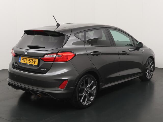 Ford FIESTA EcoBoost Hybrid 125 pk ST-Line | Winter Pack | LED | Apple Carpay | Cruise | 4 seiz. banden | 100% dealer onderh.