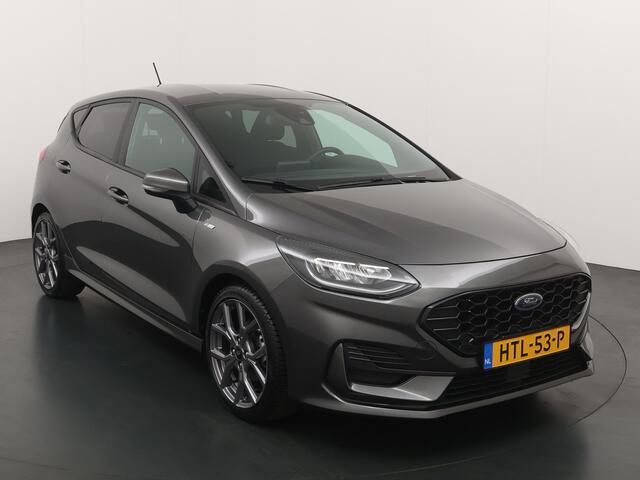 Ford FIESTA EcoBoost Hybrid 125 pk ST-Line | Winter Pack | LED | Apple Carpay | Cruise | 4 seiz. banden | 100% dealer onderh.