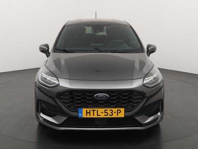 Ford FIESTA EcoBoost Hybrid 125 pk ST-Line | Winter Pack | LED | Apple Carpay | Cruise | 4 seiz. banden | 100% dealer onderh.