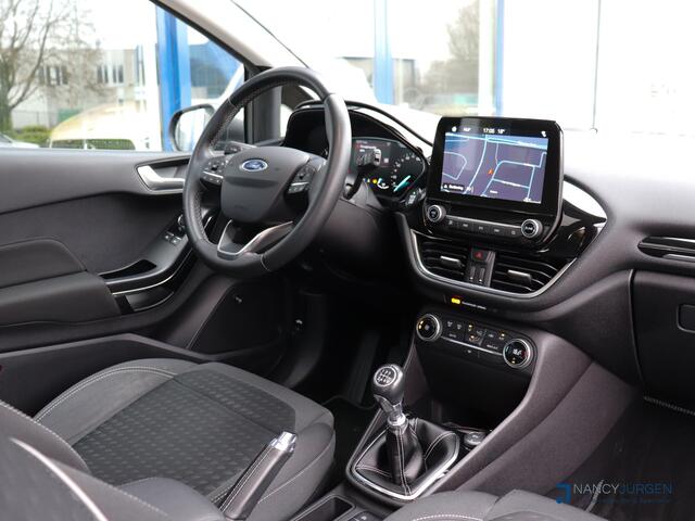 Ford FIESTA 1.0 EcoBoost Titanium | Pano | Adaptive Cruise | Camera | Sensoren Voor + Achter | Bang & Olufsen | Navi |