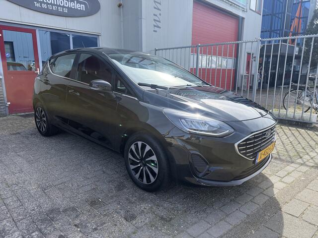 Ford FIESTA 1.0 EcoBoost Hybrid Titanium