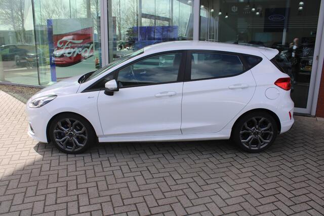 Ford FIESTA 1.0 EcoBoost 100 PK ST-Line | Cruise Control | Climate Control | Voorruitverwarming | DAB | Navigatie | 17 Inch Lichtmetalen Velgen