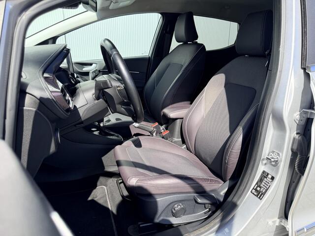 Ford FIESTA 1.0 EcoBoost Vignale / Navigatie / Achteruitrijcamera / Bang & Olufsen / Stoel- & Stuurverwarming / Voorruitverwarming / Parkeerassistent /
