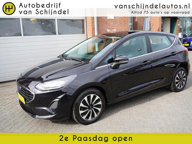 Ford FIESTA 1.0 ECOBOOST HYBRID TITANIUM ORIGINEEL NEDERLANDS NIEUW MODEL FULL LED ANDROID/APPLECARPLAY NAVI PARKEERSENSOREN ECC AIRCO CRUISECONTROL RIJSTROOKSENSOR 4X PERF ALL SEASON BANDEN ENZ...