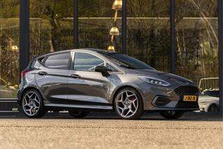 ford-fiesta-1.5-ecoboost-st-3