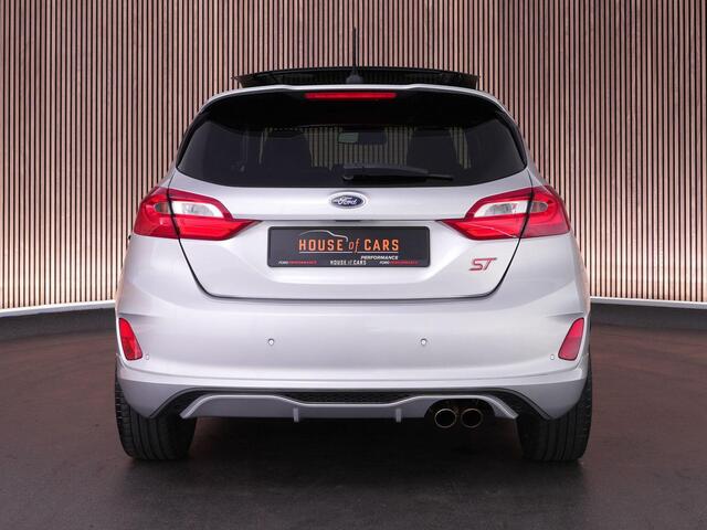 Ford FIESTA ST-3 1.5 200pk |panoramadak|Bang&Olufsen|Apple Carplay|cruise control|winterpack|LED-koplampen|18" lichtmetalen velgen|