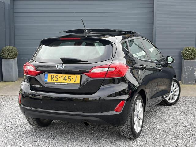 Ford FIESTA 1.0 EcoBoost Titanium 2e Eigenaar,Pano,Camera,Navi,PDC V+A,Carplay,Clima,Cruise,Dealer Onderhouden,6 Bak,N.A.P,102pk,Lm velgen,Apk tot 02-2027