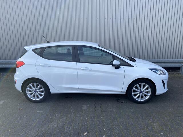 Ford FIESTA 1.1 Trend 110Dkm.NAP, Clima, Navi, CC, PDC, Dealer Onderhouden, nw. APK - Inruil Mogelijk -