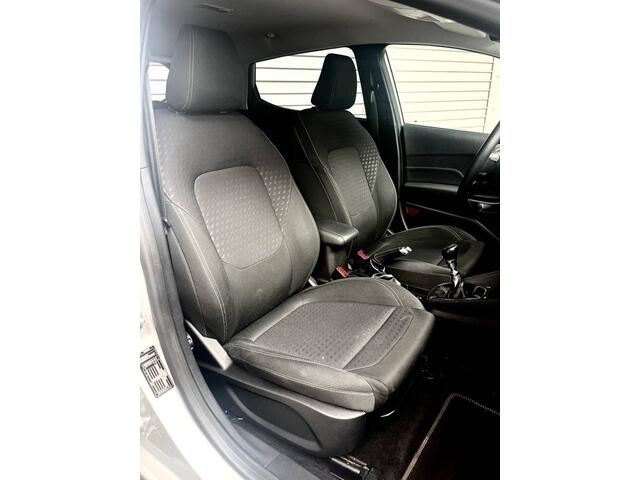 Ford FIESTA 1.0 EcoBoost Titanium NIEUWE DISTRIBUTIE! Rijklaarprijs!