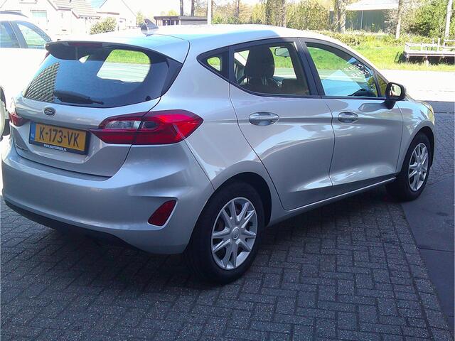 Ford FIESTA 1.0 EcoBoost Connected Staat in De Krim
