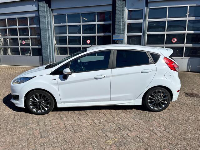 Ford FIESTA ST-Line 100PK l Nw Distriem bij aflevering l