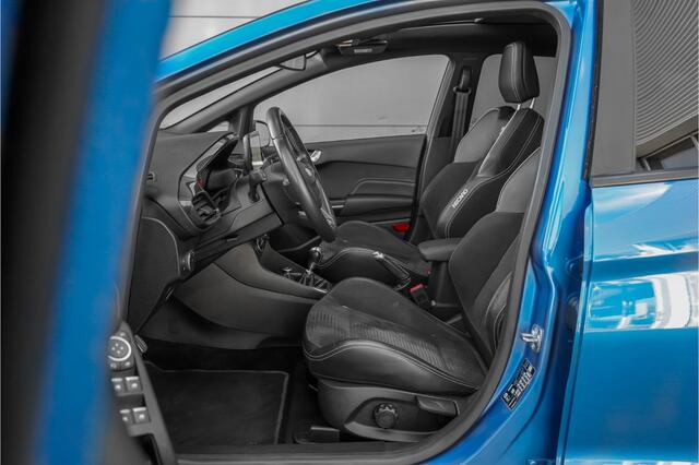Ford FIESTA 1.5 EcoBoost ST-3 Pano B&O Winter Pack Camera Recaro CarPlay