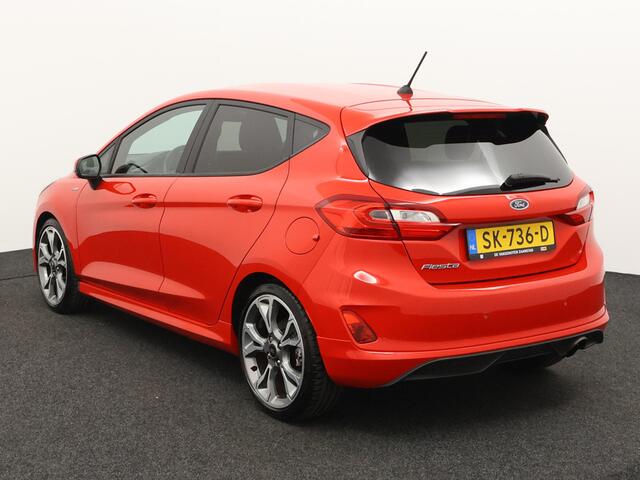 Ford FIESTA 1.0 EcoBoost ST-Line carplay, bluetooth, airco, cruise control, spoiler, bandenspanningscontrolesysteem, boordcomputer, brake assist system, hill hold functie, buitenspiegels elektrisch verstel- en verwarmbaar, e Super mooi rood, met alle functies erop di