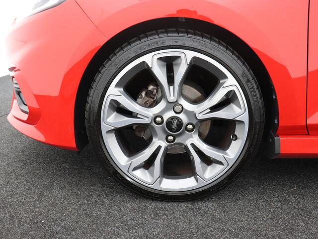 Ford FIESTA 1.0 EcoBoost ST-Line carplay, bluetooth, airco, cruise control, spoiler, bandenspanningscontrolesysteem, boordcomputer, brake assist system, hill hold functie, buitenspiegels elektrisch verstel- en verwarmbaar, e Super mooi rood, met alle functies erop di