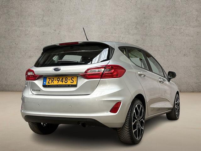 Ford FIESTA 1.1 Sport (APPLE CARPLAY, 17'' LM VELGEN, PARKEERSENSOREN, SPORTSTOELEN, LANE ASSIST, CRUISE, NIEUWE APK, NIEUWSTAAT)