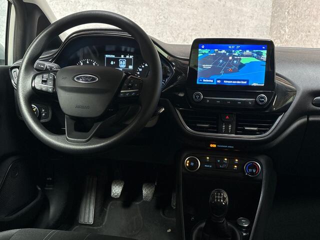 Ford FIESTA 1.1 Sport (APPLE CARPLAY, 17'' LM VELGEN, PARKEERSENSOREN, SPORTSTOELEN, LANE ASSIST, CRUISE, NIEUWE APK, NIEUWSTAAT)