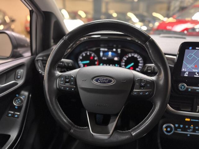 Ford FIESTA 100pk Titanium Navi Camera B&O Adap Cruise Voorruitverwarming Parking pack All seasons