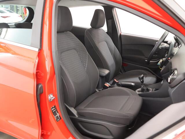 Ford FIESTA 1.0 EcoBoost Titanium | Trekhaak | Navigatie | Cruise Control | Climate Control |