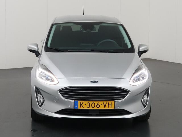 Ford FIESTA 1.0 EcoBoost Hybrid Titanium X | Winterpakket | Cruise control Adaptief | B&O | Navigatie | Parkeercamera |