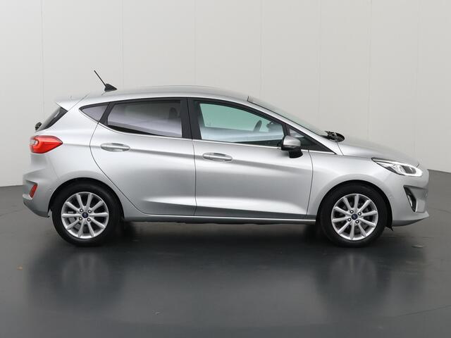 Ford FIESTA 1.0 EcoBoost Hybrid Titanium X | Winterpakket | Cruise control Adaptief | B&O | Navigatie | Parkeercamera |