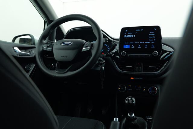 Ford FIESTA 1.0 EcoBoost Titanium | Achteruitrijcamera | Cruise control | Navi