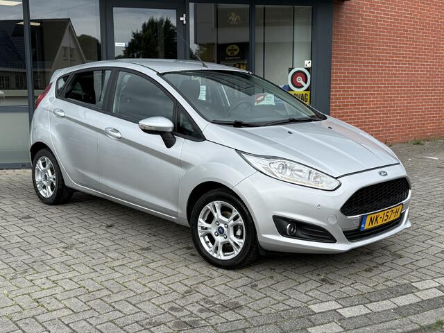 Ford FIESTA 1.0 Style Ultimate ? Navi ? Bluetooth ? Park. sens. v+a ?