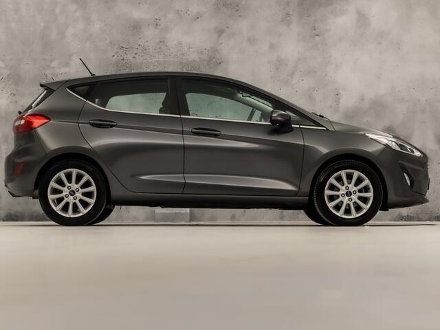 Ford FIESTA 1.0 EcoBoost Titanium (APPLE CARPLAY, GROOT NAVI, STUUR/STOELVERWARMING, BANG&OLUFSEN, CAMERA, KEYLESS, ADAPTIVE CRUISE, NIEUWE APK, NIEUWSTAAT)