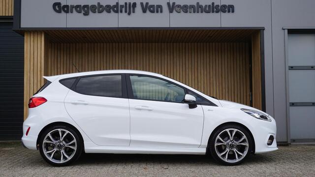 Ford FIESTA 1.0 EcoBoost 125pk ST-Line 5Drs LED 18inch LM H-Leder Adaptive Cruise Control *Keurig exemplaar* 89572km!