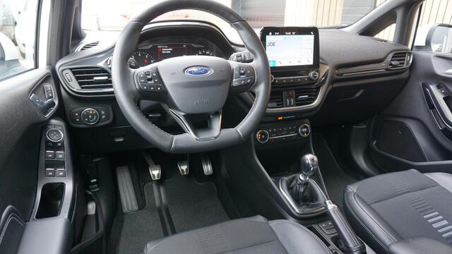 Ford FIESTA 1.0 EcoBoost 125pk ST-Line 5Drs LED 18inch LM H-Leder Adaptive Cruise Control *Keurig exemplaar* 89572km!