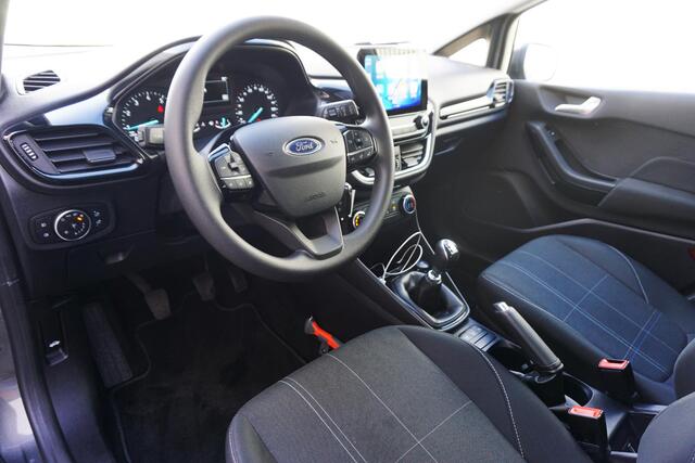 Ford FIESTA 1.0 EcoB.95PK Connected/Dealeronderhouden/1e Eig./ Parkeersensoren.