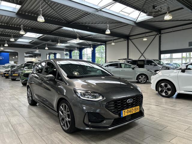 Ford FIESTA EcoBoost Hybrid 125 pk ST-Line | Nw geleverd | Trekhaak | Dealer onderhouden | Winterpack | Cruise control | Apple carplay |