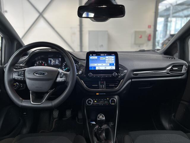 Ford FIESTA EcoBoost Hybrid 125 pk ST-Line | Nw geleverd | Trekhaak | Dealer onderhouden | Winterpack | Cruise control | Apple carplay |
