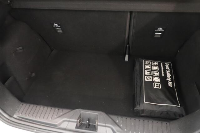 Ford FIESTA 1.0 EcoBoost ST-Line | Climate control | Pack winter | parkeersensor | 18"lichtmetaal | Navigatie |