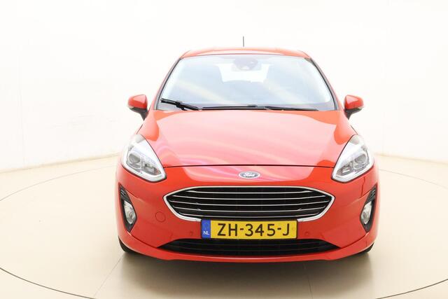 Ford FIESTA 1.0 EcoBoost Titanium | Trekhaak | Navigatie | Camera | Parkeersensoren voor en achter | Climate control | Lichtmetalen velgen