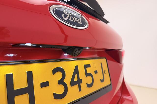 Ford FIESTA 1.0 EcoBoost Titanium | Trekhaak | Navigatie | Camera | Parkeersensoren voor en achter | Climate control | Lichtmetalen velgen