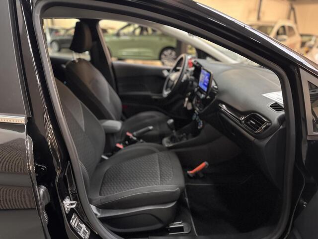 Ford FIESTA 125pk Eco Hybrid Titanium Navi Adaptive Cruise control Apple CarPlay NL-Auto 19.000km! Dealeronderhouden