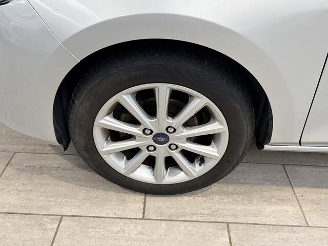 Ford FIESTA 1.1 Trend | Airco | Cruise Control | Bluetooth | All Season Banden | Radio | Dealer onderhouden