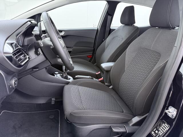 Ford FIESTA 1.0T 124PK Hybrid 5Drs Stuur+Stoel+Voorruitverwarming Navi* Ecc Apple Carplay/Android Auto Cruise Control Pdc Titanium Lmv DAB Bluetooth TCS Lane Assist Keyless Origineel Nederlandse Auto