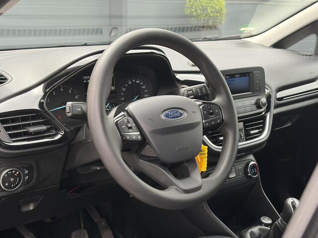 Ford FIESTA 1.1 Trend Airco,Cruise,Lm velgen,Pdc,N.A.P,Apk tot 02-2027