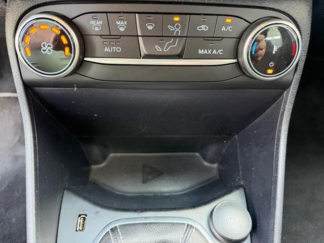 Ford FIESTA 1.0 ECOB.HY. TITANIUM 125 PK NAVI AIRCO PDC