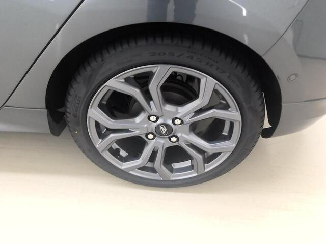 Ford FIESTA 1.0 EcoBoost ST-Line X B&O Navi Winter & Parking pack Adapt. Cruise Privacy glass ST Dakspoiler Dealeronderhouden