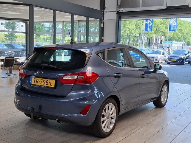 Ford FIESTA EcoBoost 100pk Titanium | Adapt. Cruise | B&O | Trekhaak | Parkeerhulp | Camera | B&O | Apple/Android Carplay |
