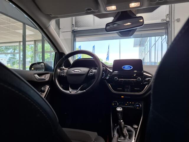 Ford FIESTA EcoBoost 100pk Titanium | Adapt. Cruise | B&O | Trekhaak | Parkeerhulp | Camera | B&O | Apple/Android Carplay |