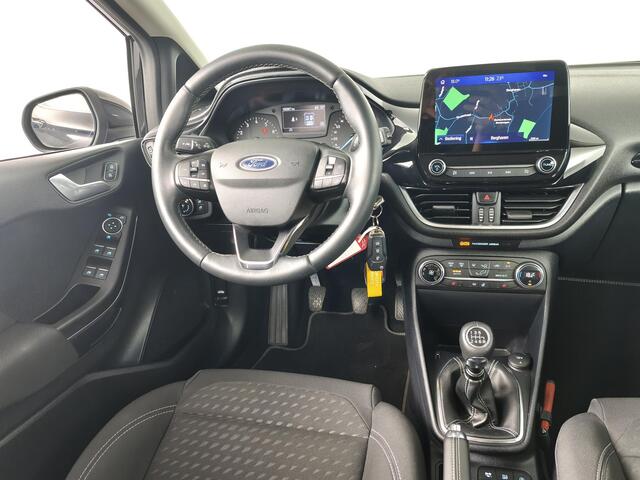 Ford FIESTA 1.0 EcoBoost Titanium | Stoelverwarming | Navigatie | All-Season banden | Climate Control |