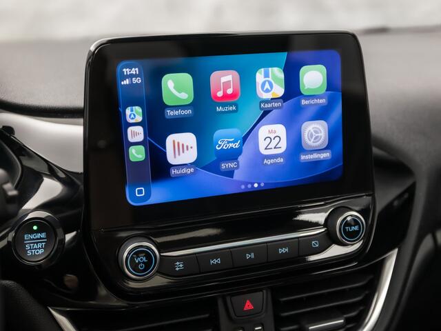 Ford FIESTA 1.0 EcoBoost Titanium (APPLE CARPLAY, GROOT NAVI, BANG&OLUFSEN, STUUR/STOELVERWARMING, CAMERA, SPORTSTOELEN, ADAPTIVE CRUISE, LM VELGEN, NIEUWSTAAT)