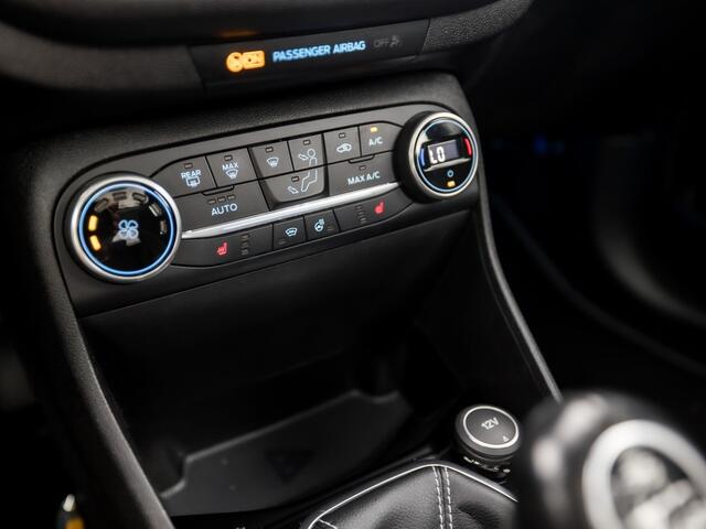 Ford FIESTA 1.0 EcoBoost Titanium (APPLE CARPLAY, GROOT NAVI, BANG&OLUFSEN, STUUR/STOELVERWARMING, CAMERA, SPORTSTOELEN, ADAPTIVE CRUISE, LM VELGEN, NIEUWSTAAT)