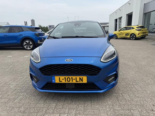Ford FIESTA 1.0 EcoBoost ST-Line X 125pk | Full Led | Winterpack | Panoramadak | 18 inch Lichtmetaal | Achterspoiler