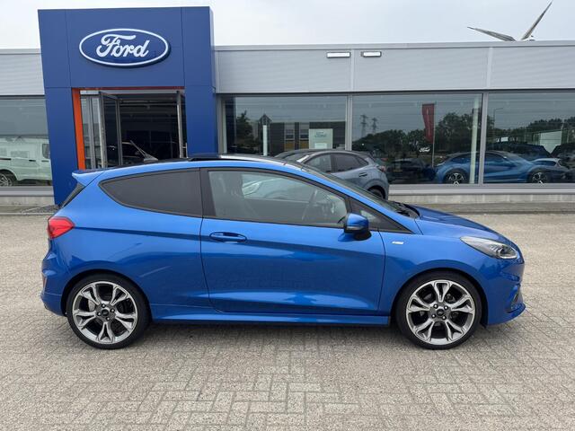 Ford FIESTA 1.0 EcoBoost ST-Line X 125pk | Full Led | Winterpack | Panoramadak | 18 inch Lichtmetaal | Achterspoiler