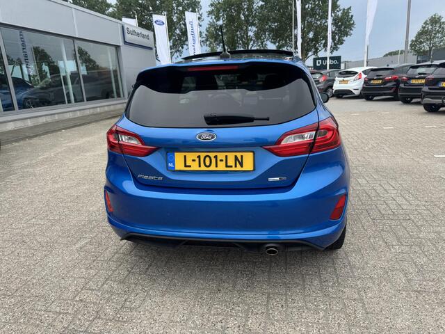 Ford FIESTA 1.0 EcoBoost ST-Line X 125pk | Full Led | Winterpack | Panoramadak | 18 inch Lichtmetaal | Achterspoiler