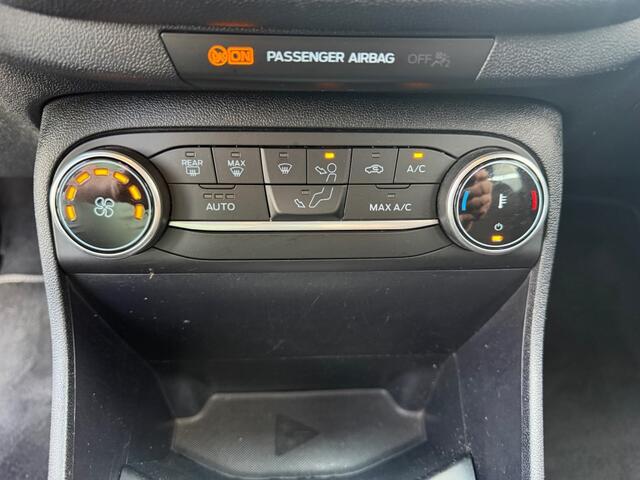 Ford FIESTA 1.0 ECOB.HYBID 125 PK TITANIUM NAVI AIRCO PDC